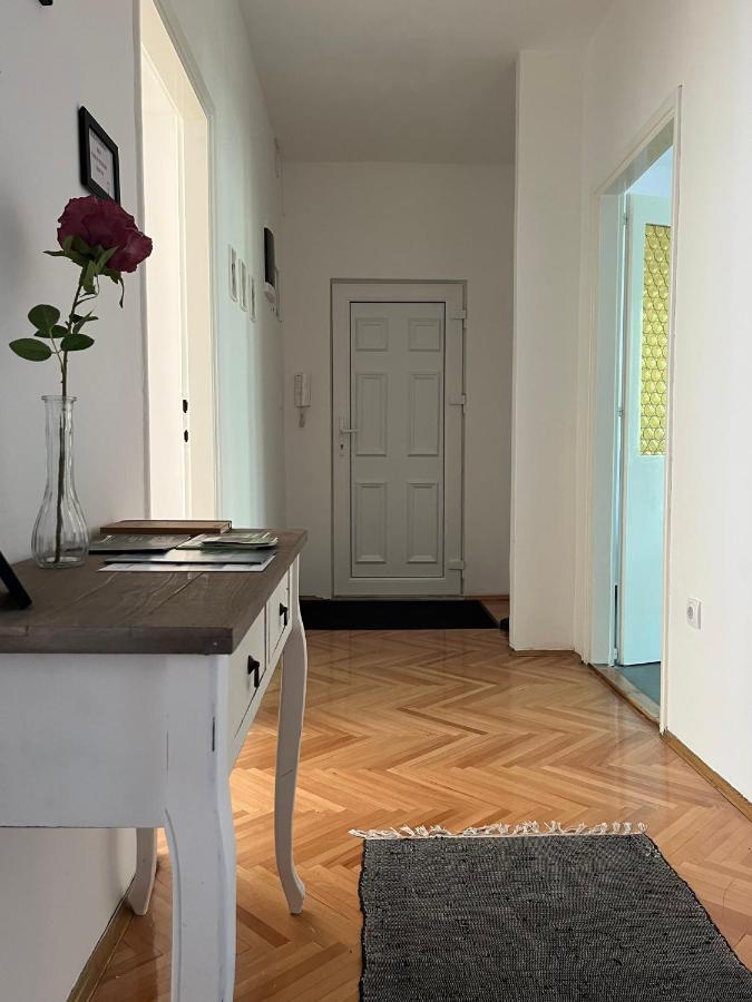 Apartment Lala سومبور المظهر الخارجي الصورة