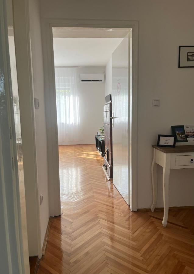 Apartment Lala سومبور المظهر الخارجي الصورة